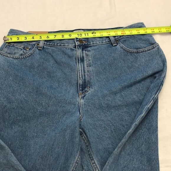 L.L Bean womens classic fit/ traditional jeans size 20P - Picture 6 of 8